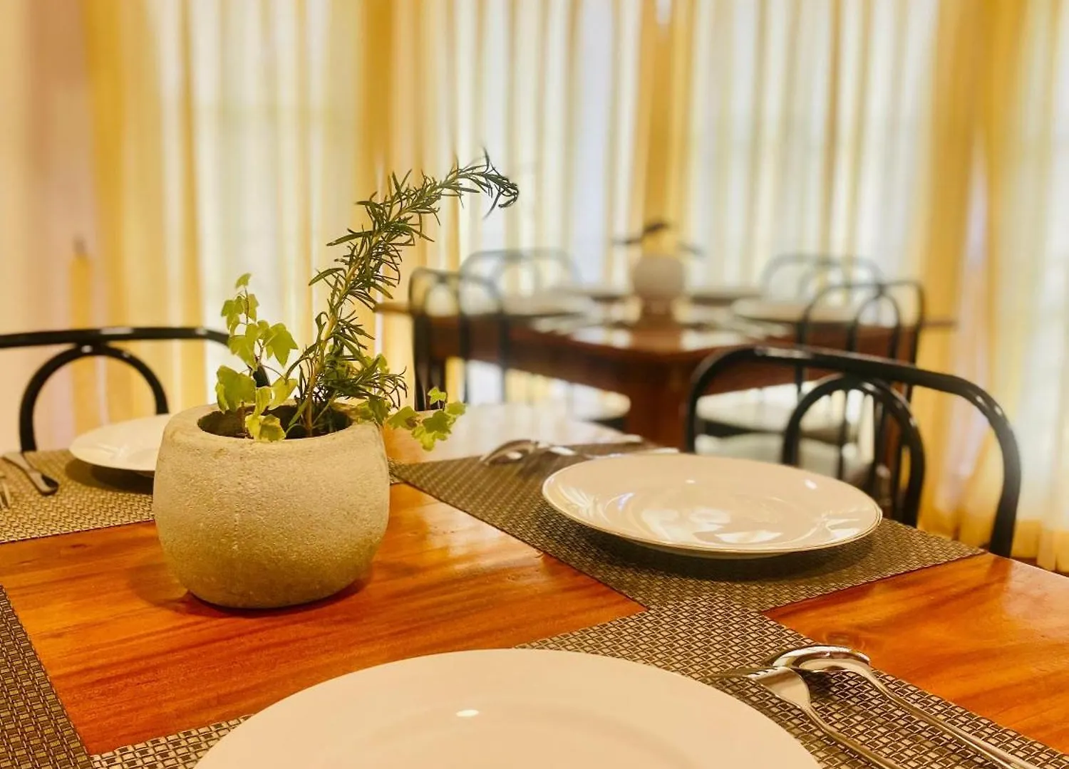 *** Hotel Crystal Villa Knuckles Kandy Sri Lanka