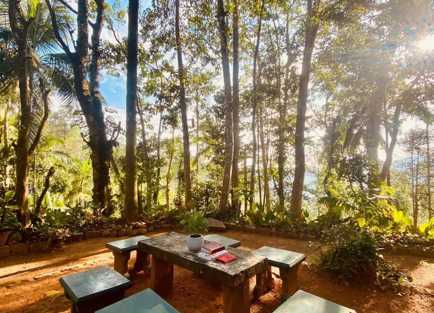 Hotel Crystal Villa Knuckles Kandy