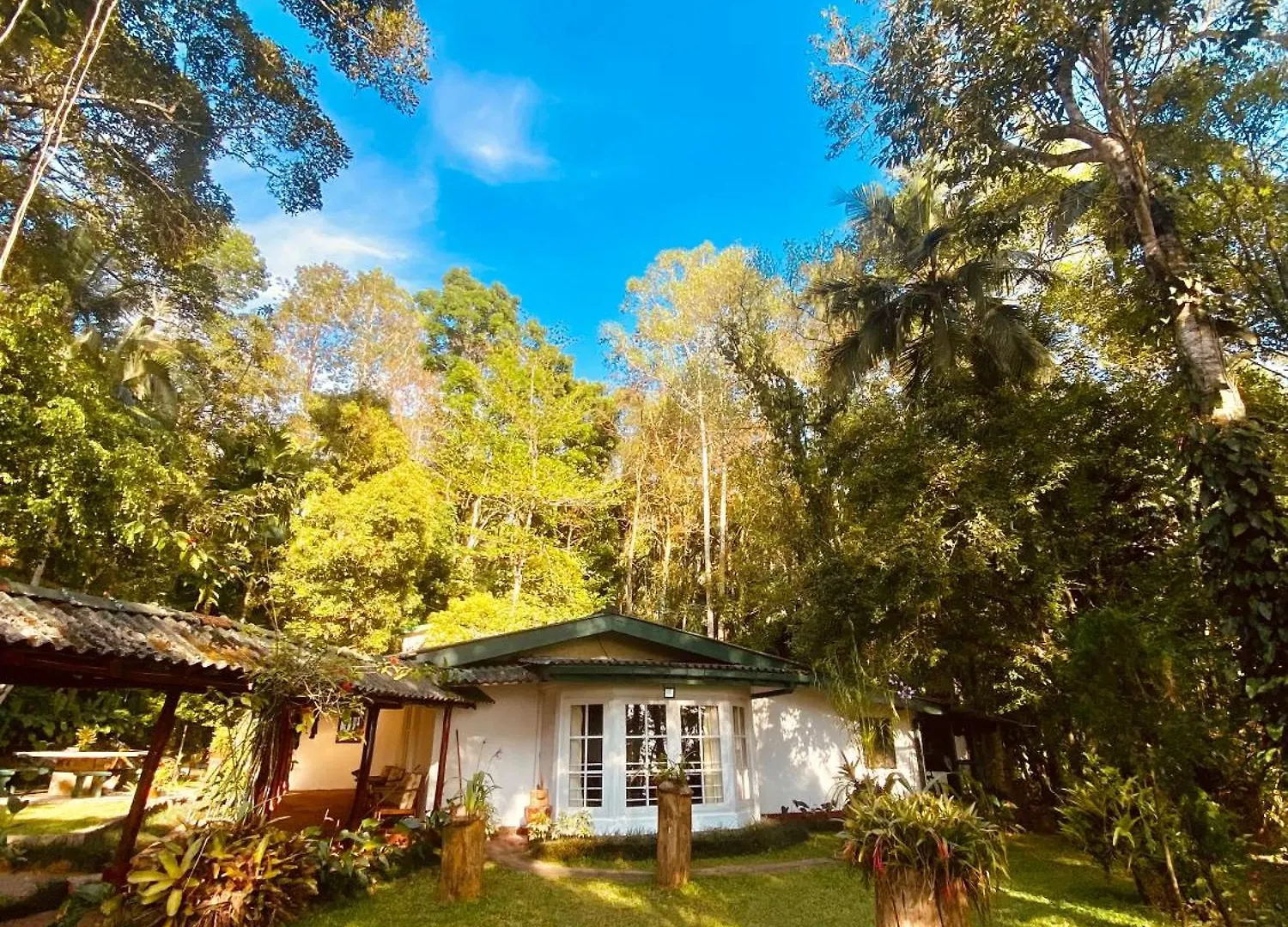 Crystal Villa Knuckles Kandy Hotel